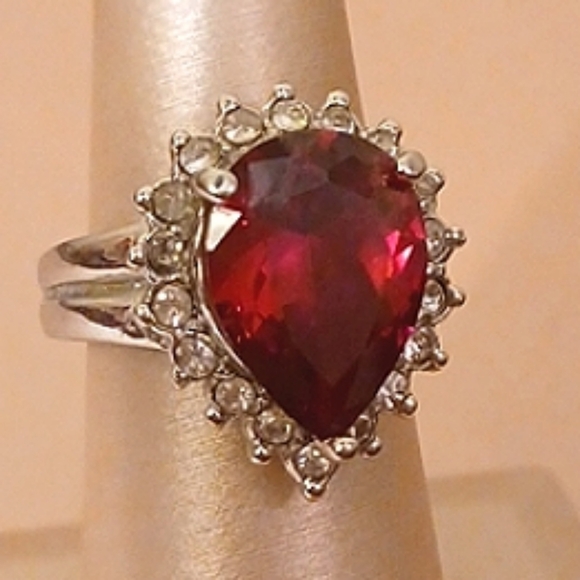 Valentine special!Pear shape, Ruby and diamond simulant ring! SZ.6 - Picture 1 of 4